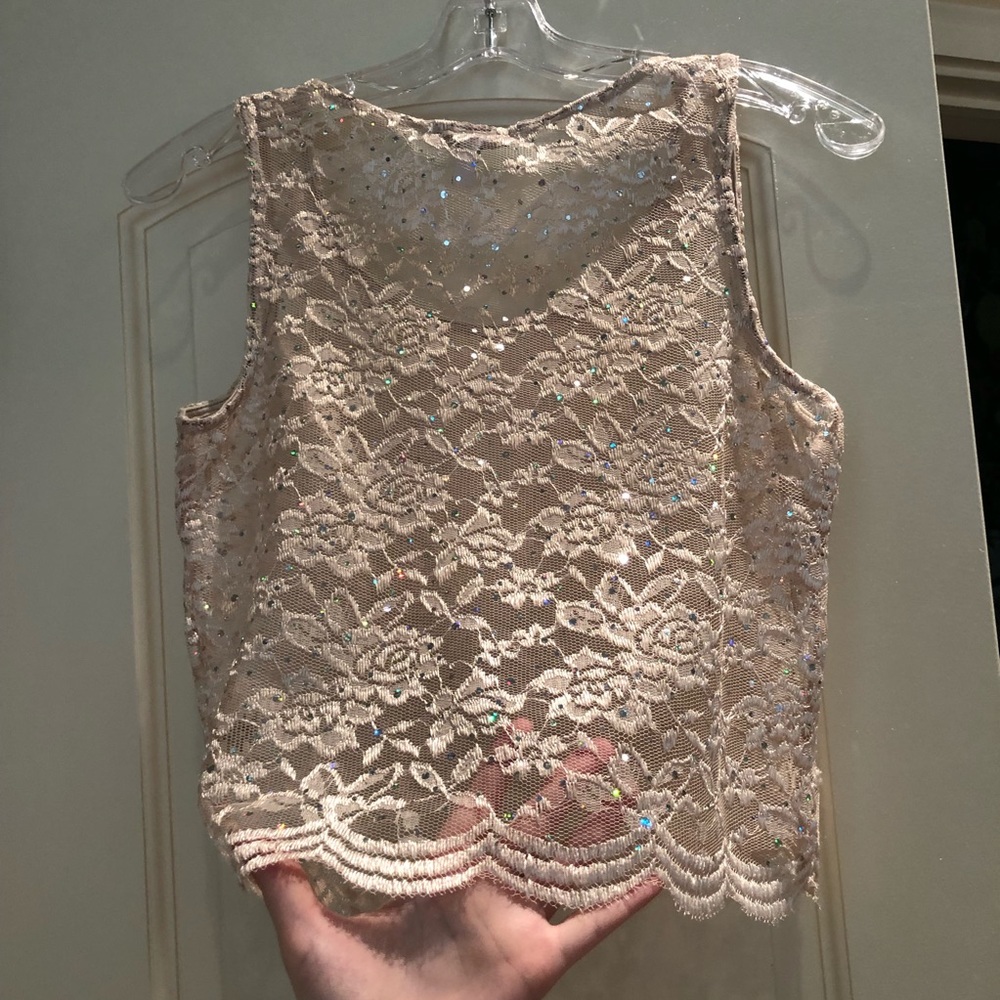 Shimmery Gold Lace Blouse - Picture 5 of 10
